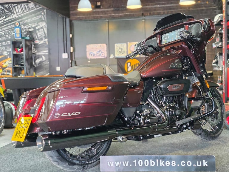 2025 HARLEY-DAVIDSON STREET GLIDE CVO FLHXSE 1982cc 121 650 MILE'S BAGGER