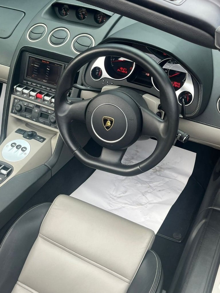 2011 Lamborghini Gallardo 5.2 V10 SPYDER 2d LP560-4 Convertible Petrol Semi Automatic