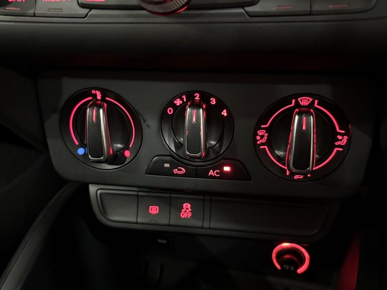 2014 Audi A1 1.4 TFSI CoD Sport S Tronic Euro 5 (s/s) 3dr HATCHBACK Petrol Automatic