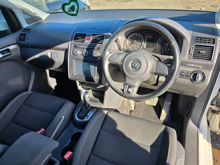 2014 Volkswagen Touran 1.4 TSI BlueMotion Tech SEL DSG Euro 6 (s/s) 5dr MPV Petrol Automatic