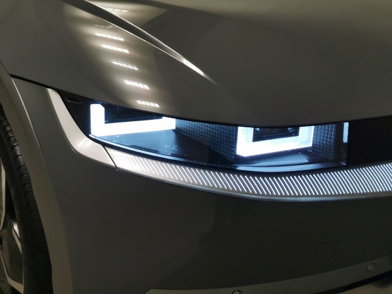 2022 Hyundai IONIQ 5 73kWh Premium Hatchback 5dr Electric Auto (217 ps) - BLIND SPOT ASSIST - LA ...