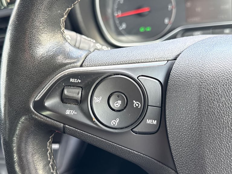 2022 Vauxhall Combo Life 1.5 Turbo D SE 5dr [7 seat] MPV DIESEL Manual