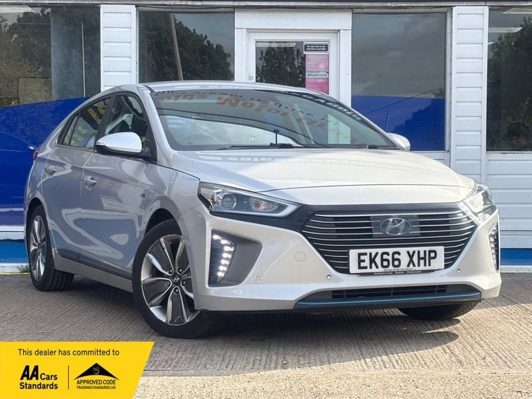 image for 2016 Hyundai IONIQ 1.6 h-GDi Premium SE Hatchback 5dr Petrol Hybrid DCT Euro 6 (s/s) (141 ps) Hat...