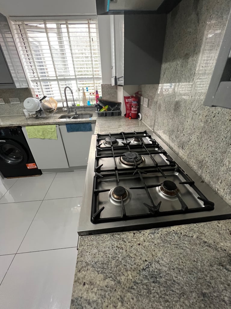 Double ensuite room available all bills including 