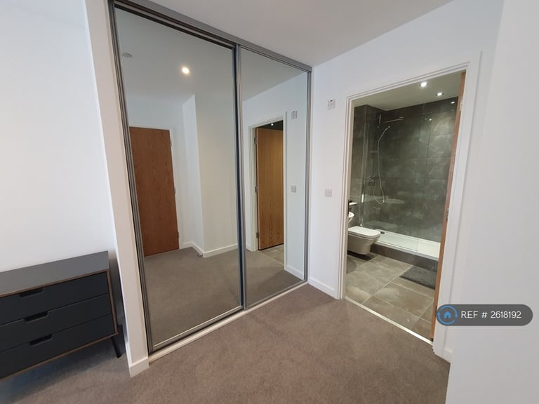 2 bedroom flat in Windmill Street, Birmingham, B1 (2 bed) (#2618192)