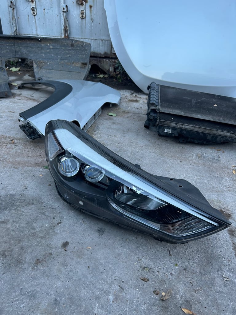 Hyundai Tucson Mk3 Complete Front end 2015-2020