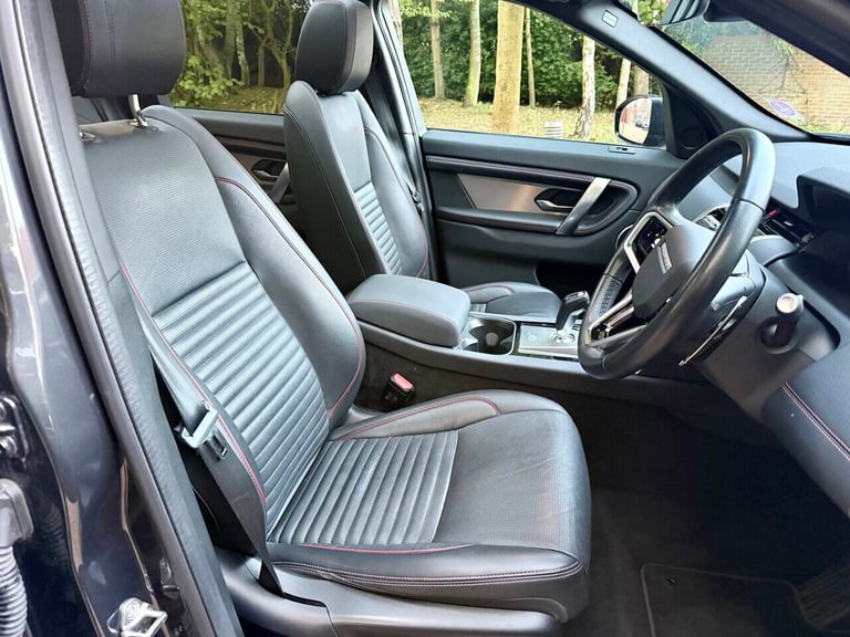 2023 Land Rover Discovery Sport 1.5 P300e R-Dynamic SE 5dr Auto [5 Seat] ESTATE PETROL/ELECTRIC A...