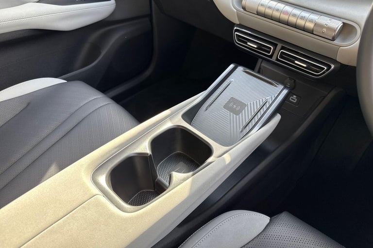 2025 BYD Dolphin 43.2kWh Comfort Hatchback 5dr Electric Auto (154 ps) HATCHBACK Electric Automatic