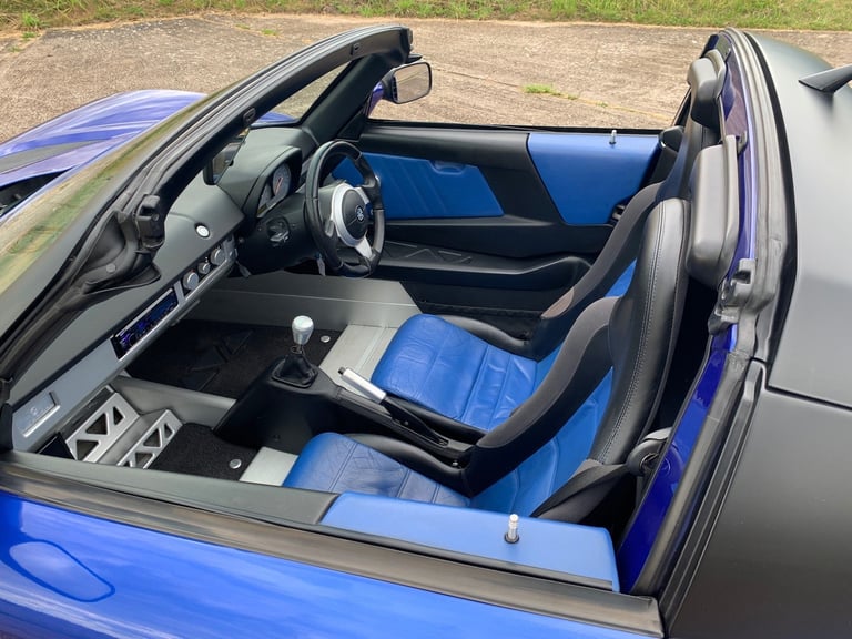 2005 Vauxhall VX220 2.0 i Turbo 16v Targa 2dr CONVERTIBLE Petrol Manual