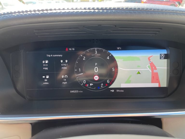 2019 Land Rover Range Rover 3.0 SD V6 Vogue black pack SUV 5dr Diesel Auto 4WD 275 bhp ESTATE Die...