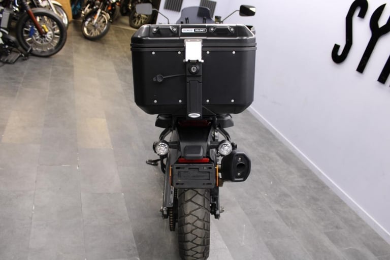 2021 Harley-Davidson RA1250 Pan America in Gauntlet Grey Metalic 