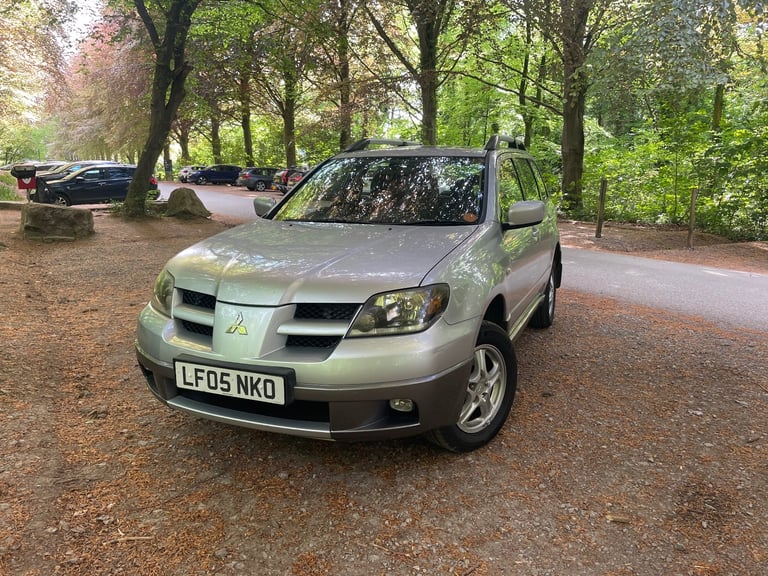 ULEZ 4x4, Mitsubishi, OUTLANDER, Estate, 2005, Other, 2378 (cc), 5 doors