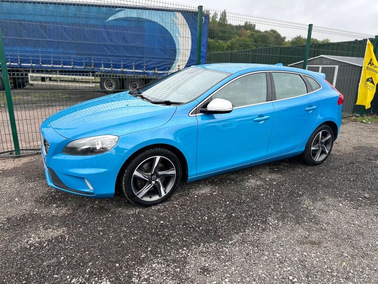 2014 Volvo V40 2.0 D3 R-Design Euro 5 (s/s) 5dr HATCHBACK Diesel Manual