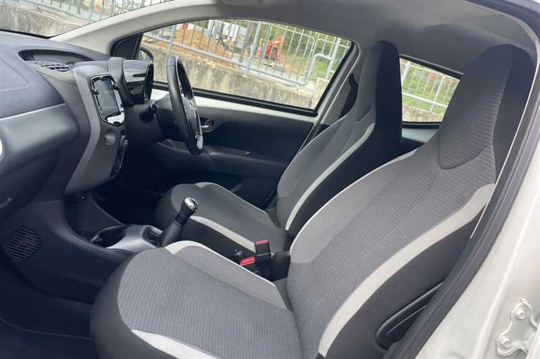 2021 Toyota AYGO 1.0 VVT-i x-play Hatchback 5dr Petrol Manual Euro 6 (Safety Sense) (71 ps) Hatch...