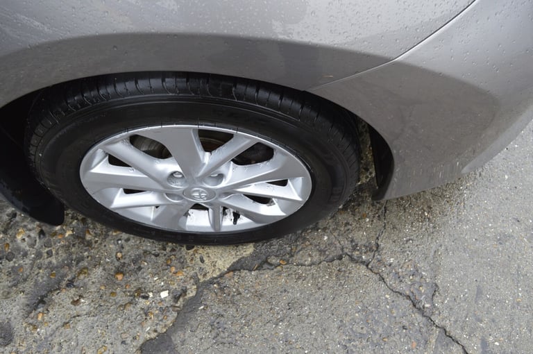 2014 Toyota Auris 1.8 VVTi Hybrid Icon 5dr CVT Auto SAT NAV ULEZ HATCHBACK Petrol/Electric Hybrid...