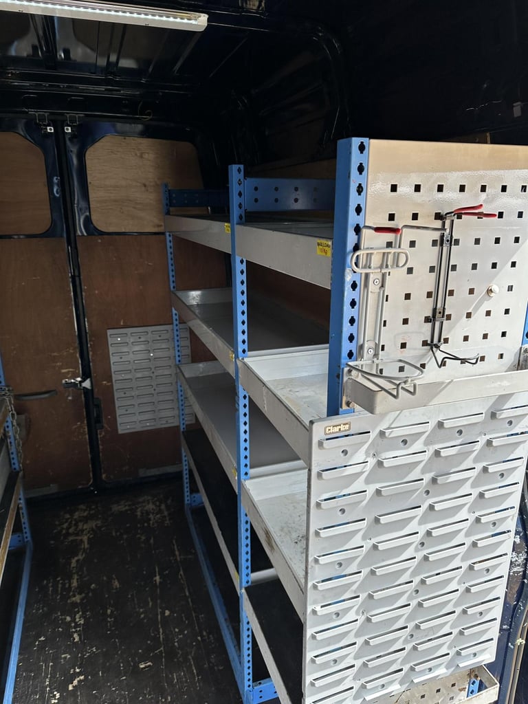 2013 Ford Transit 2.2 TDCi 350 Panel Van 3dr Diesel Manual FWD L2 H3 (209 g/km, 123 bhp) Panel Va...