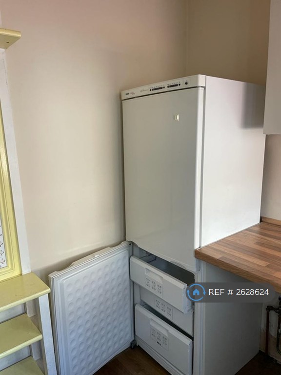 3 bedroom house in Eskdale Road, Sheffield, S6 (3 bed) (#2628624)