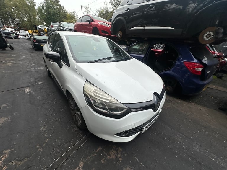 RENAULT CLIO 2016 1.5 DIESEL BREAKING 