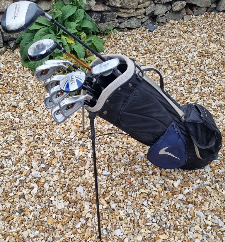 Taylor Made, Nike, Benross, Ben Sayers, Royal 3-SW, Dunlop putter, NIKE stand-bag & EXTRA's