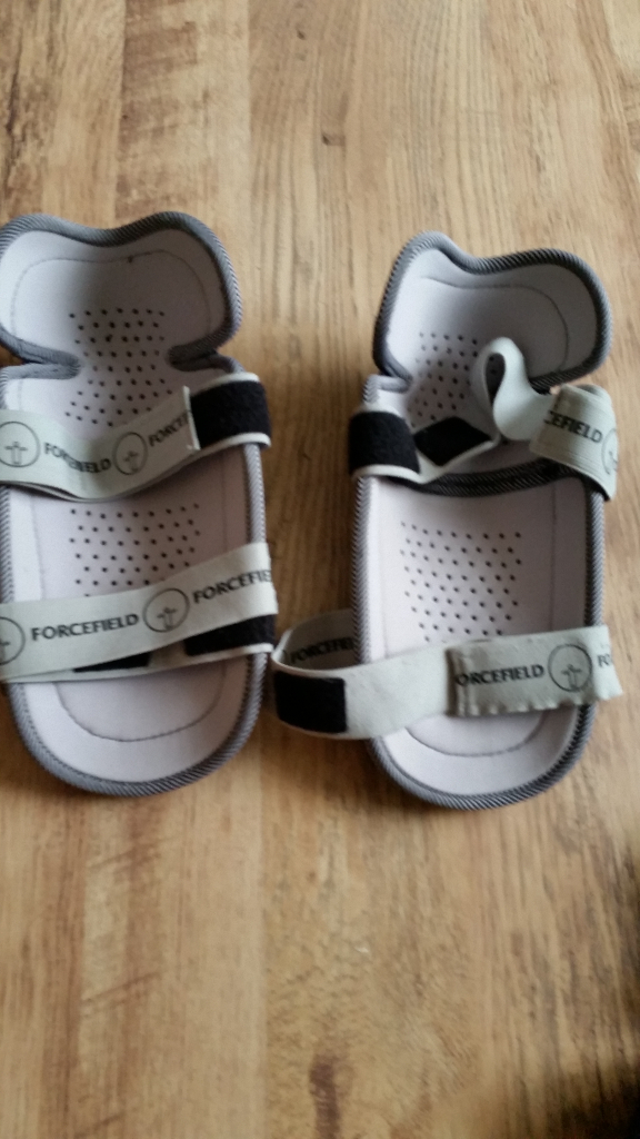 Forcefield Knee and shin pads 