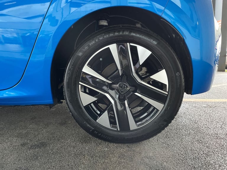 2023 Peugeot 208 100kW E-Style 50kWh 5dr Auto Hatchback Electric Automatic