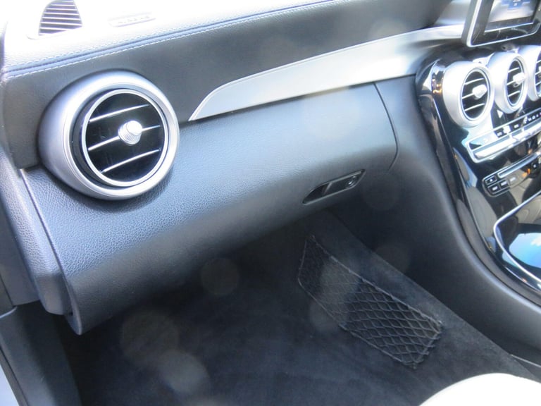 2014 Mercedes-Benz C Class 2.1 C220 BlueTEC AMG Line G-Tronic+ Euro 6 (s/s) 4dr SALOON Diesel Aut...