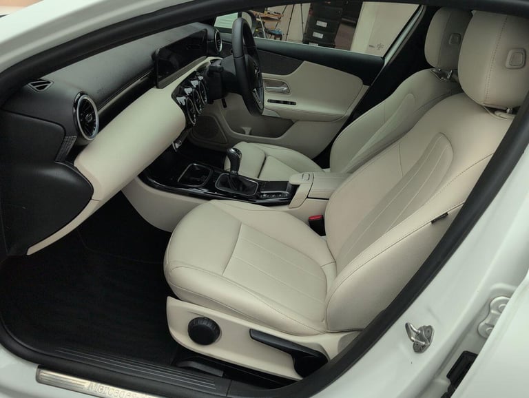2021 Mercedes-Benz A-Class 1.3 A200 Sport Edition (Executive) Saloon 4dr Petrol Manual Euro 6 (s/...