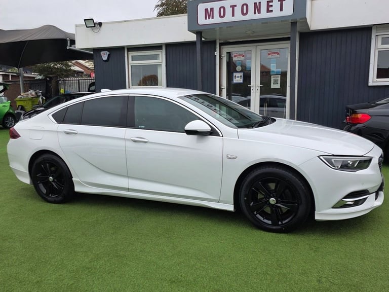 2017 Vauxhall Insignia 1.6 Turbo D BlueInjection SRi VX Line Nav Grand Sport 5dr Diesel Automatic...