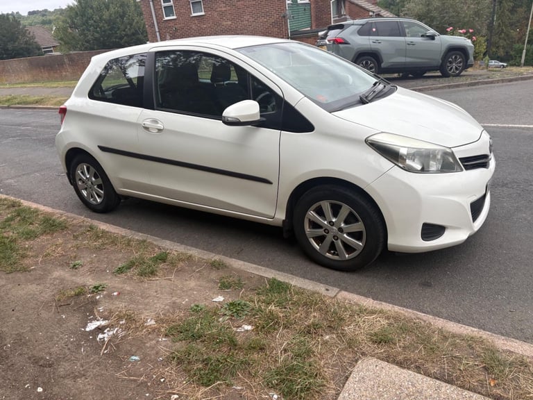2012 Toyota Yaris 1.4 D-4D TR Euro 5 3dr Diesel