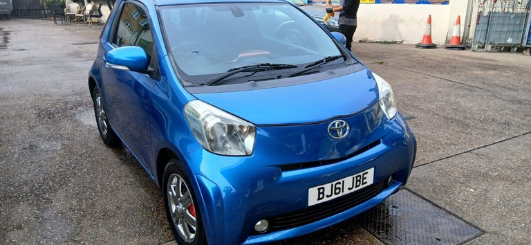 TOYOTA IQ AUTOMATIC PETROL, HATCHBACK 999cc,  Immaculate and Economical  Car