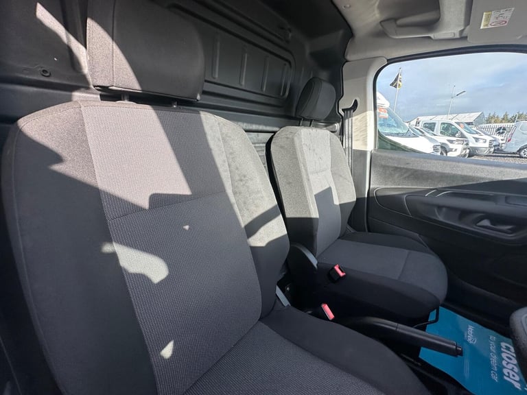 2020 Vauxhall Combo 1.6 Turbo D 2300 Sportive L1 H1 Euro 6 (s/s) 4dr PANEL VAN Diesel Manual