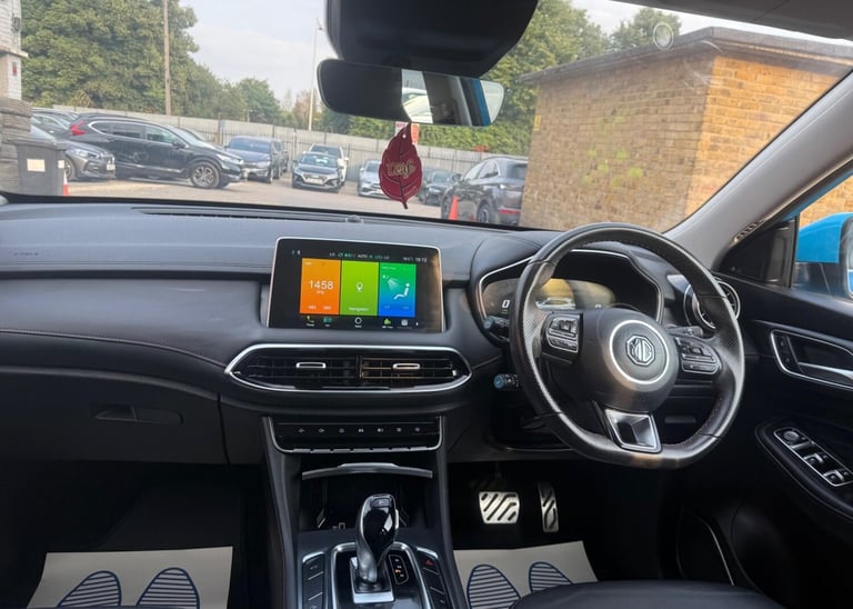 2023 MG MG HS 1.5 T-GDI 16.6kWh Exclusive Auto Euro 6 (s/s) 5dr ESTATE Petrol/Electric Hybrid Aut...