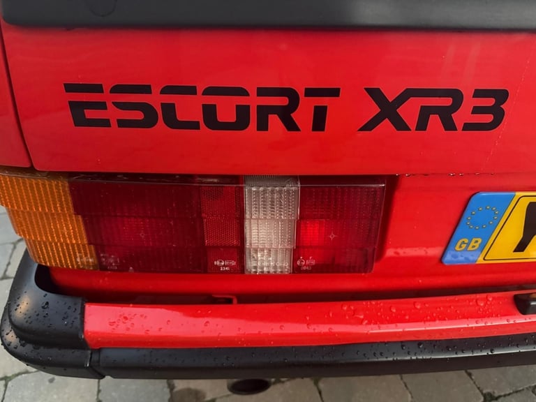 Ford Escort 1.6 XR3 3dr Petrol Manual