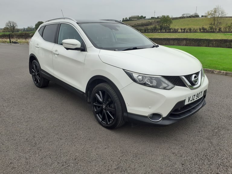 2014 QASHQAI TEKNO 1.6 DIESEL DCi * AUTOMATIC *