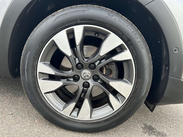 2018 Vauxhall Grandland X 1.2 Grandland X Sport Nav T S/S 5dr SUV Petrol Manual