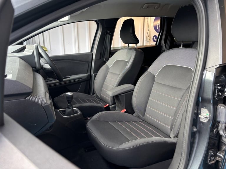 2022 72 DACIA JOGGER 1.0 TCE EXTREME SE MPV 5DR PETROL MANUAL EURO 6 (S/S) (110 