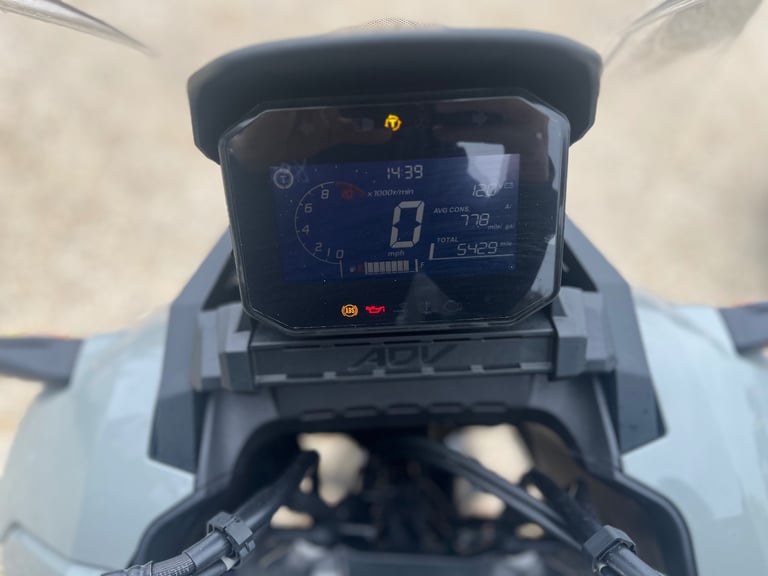2024 Honda ADV 350 Scooter - 5k miles - Extras