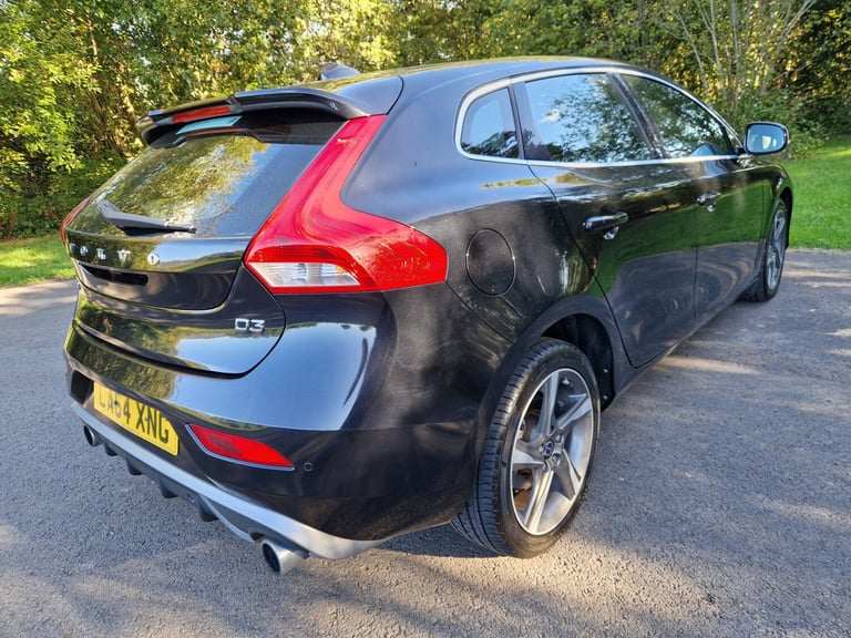 2014 Volvo V40 D3 R DESIGN 5dr HATCHBACK Diesel Manual