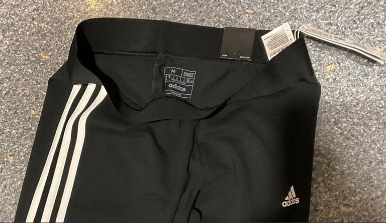 ADIDAS Full length, medium, leggings. BRAND NEW WITH TAGS. BARGAIN price thanks ☺️ 