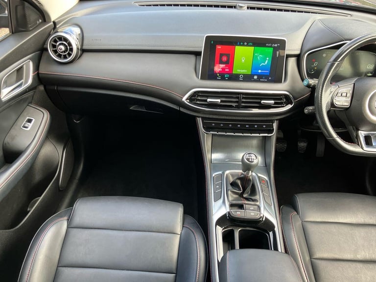 2022 MG MG HS EXCITE ESTATE Petrol Manual