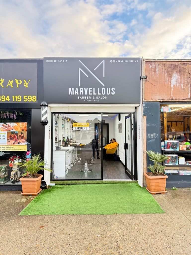 BARBER WANTED (Rent a Chair) Cheap Rates in Enfield EN2