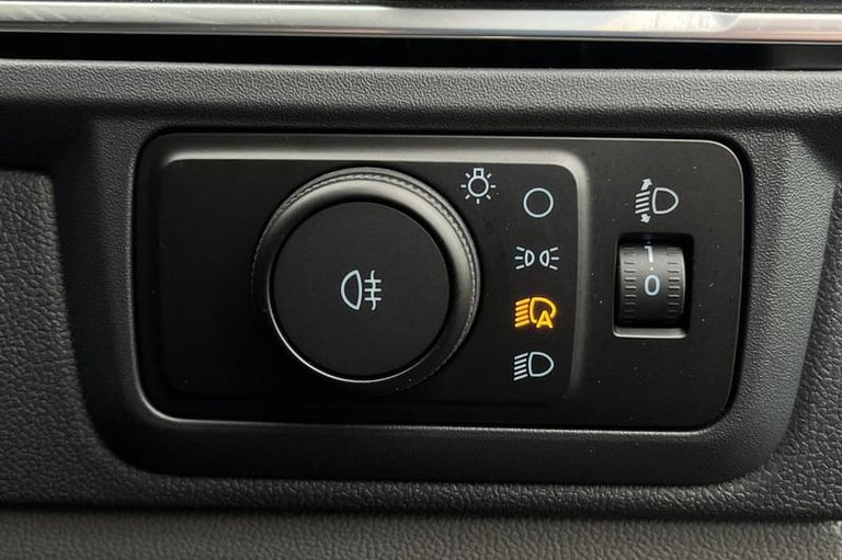 2025 Ford Transit Custom 2.0 EcoBlue 136ps H1 Double Cab Van Limited PANEL VAN DIESEL Manual