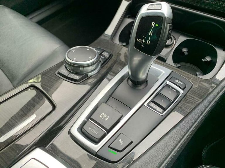  BMW 5 Series 3.0 535i Luxury Auto Euro 6 (s/s) 4dr Petrol Automatic