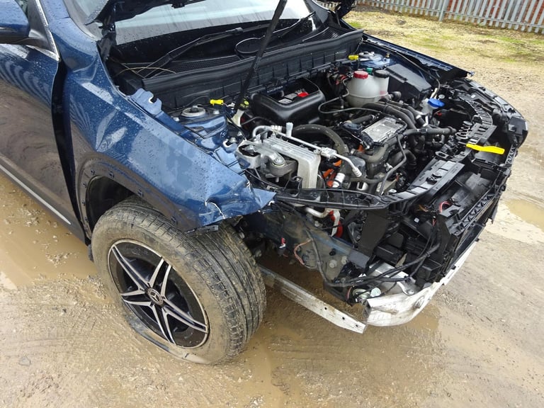 2023 73 REG MERCEDES BENZ EQB 300 AMG LINE 4MATIC ELECTRIC AUTO DAMAGED SALVAGE