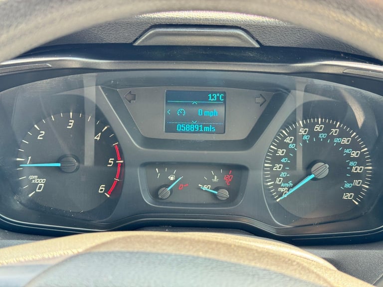 2019 Ford Transit 2.0 350 EcoBlue Trend Crew Van RWD L4 H3 Euro 6 6dr PANEL VAN Diesel Manual