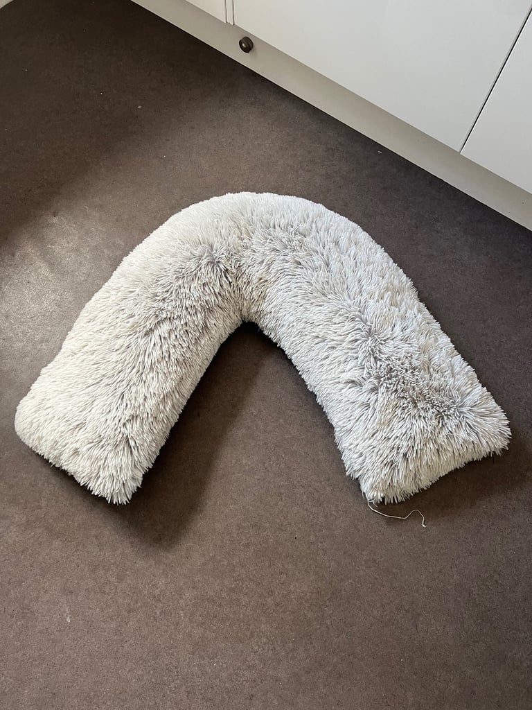 image for V Shaped Support Cushion in Light Grey Excellent Condition 