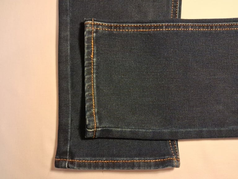 Levis ladies jeans 