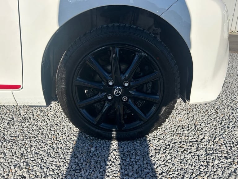 2018 Toyota AYGO 1.0 VVT-i x-press Hatchback 5dr Petrol Manual Euro 6 (71 ps) Hatchback Petrol Ma...