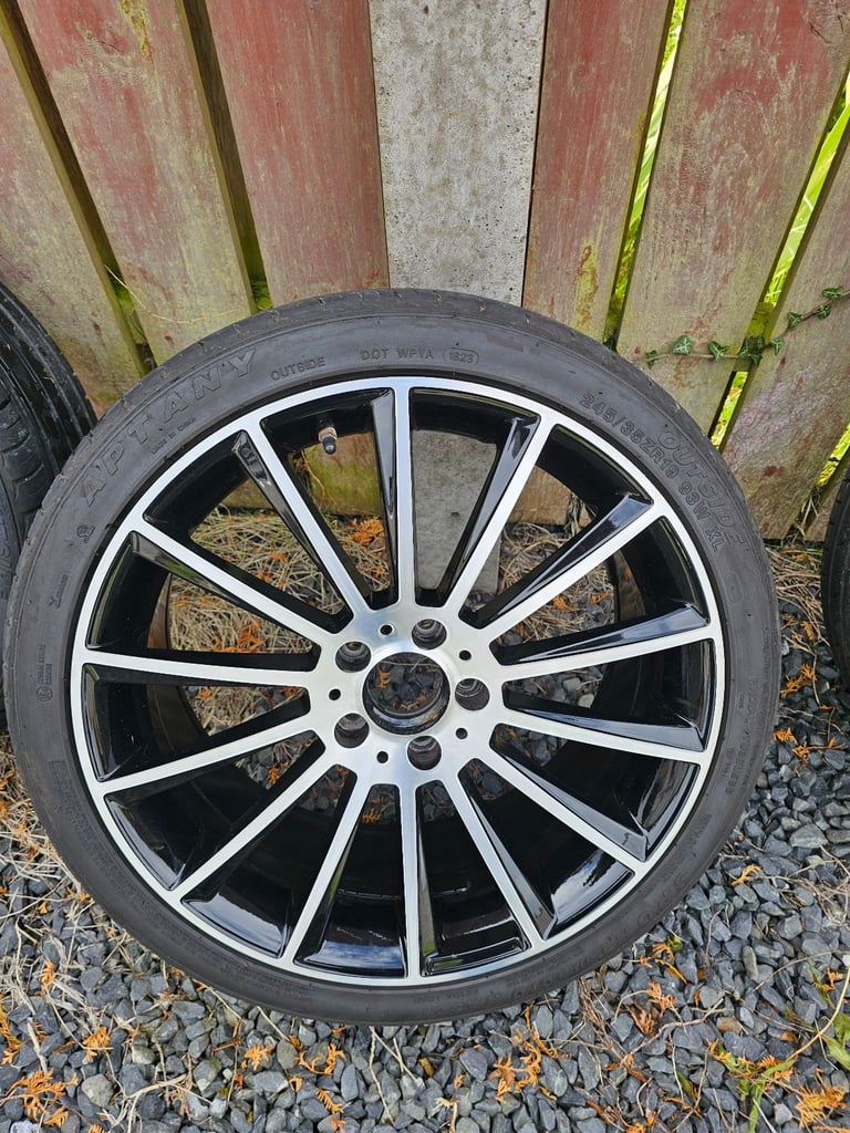 19" Mercedes style wheels and tyres 