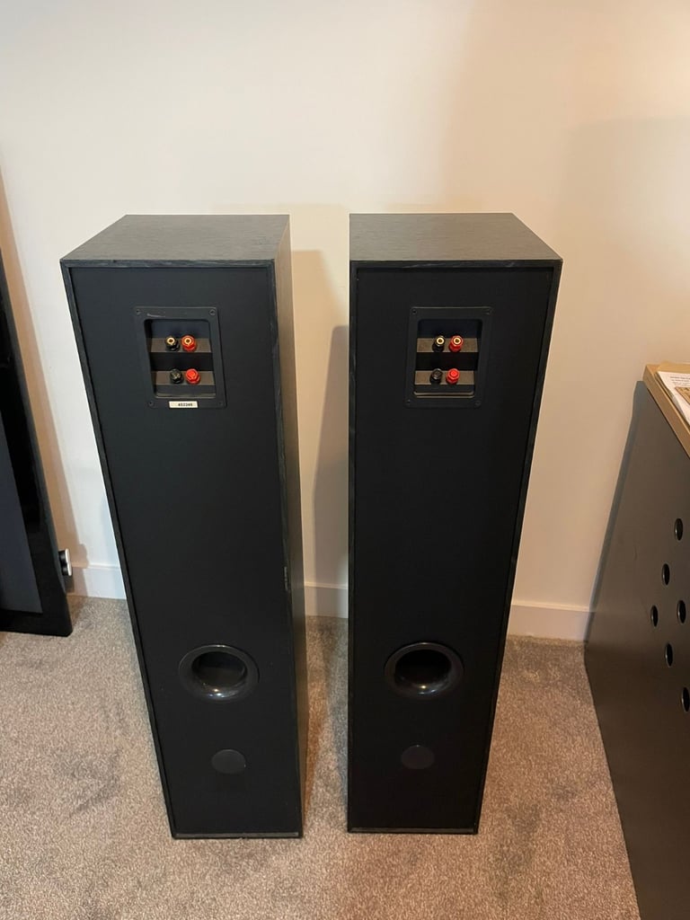 JPW ML710 Floor Standing Speakers Black 2 Way Pair 